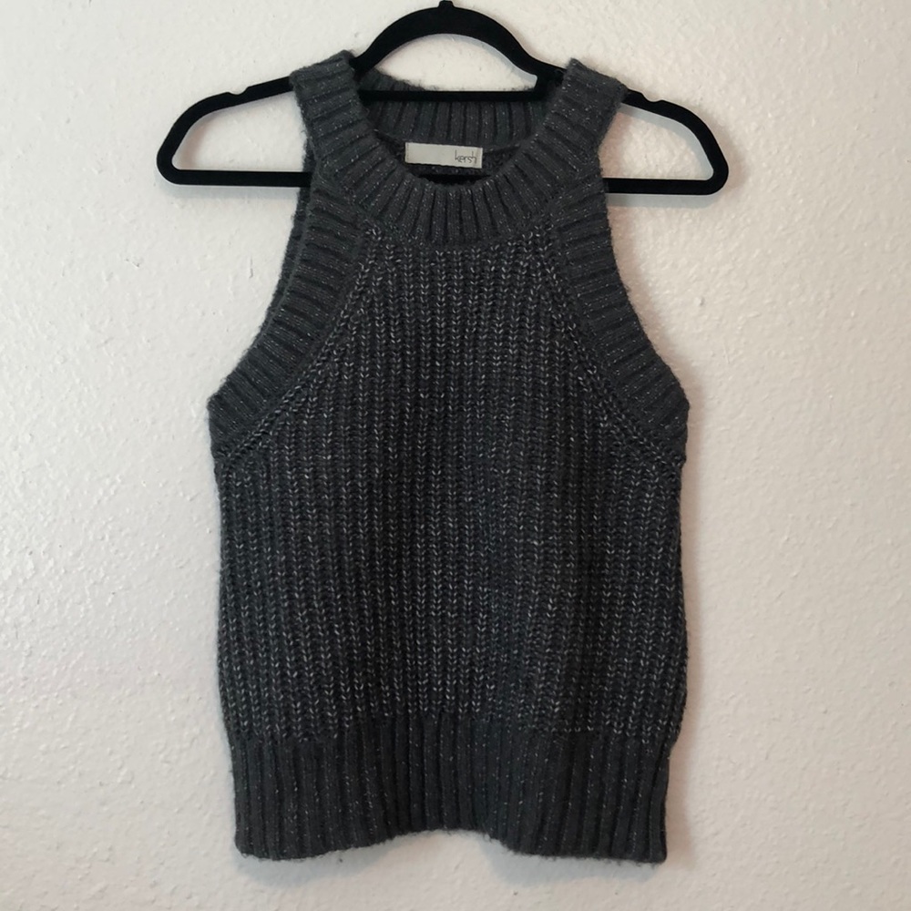 Chunky knit halter by Kersh!